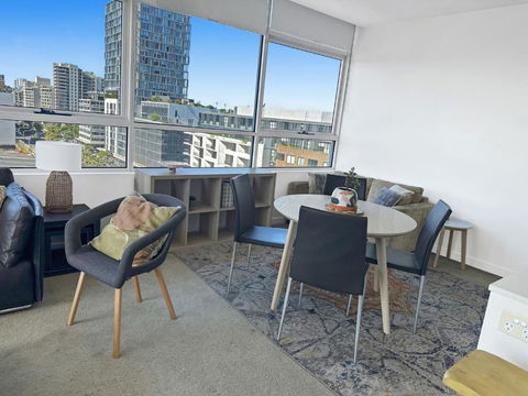 G901S - Bright Zetland Escape With City Views - Lismore Accommodation 2