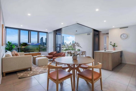 Gabba Oasis:Luxury 3BRM Apt Pool - Lismore Accommodation 0