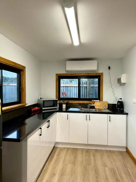 GORGE Chocolates Tiny House - Lismore Accommodation 2