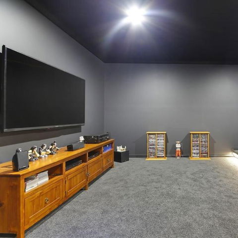 GOULBURN ALPACA FARM STAY - Lismore Accommodation 3