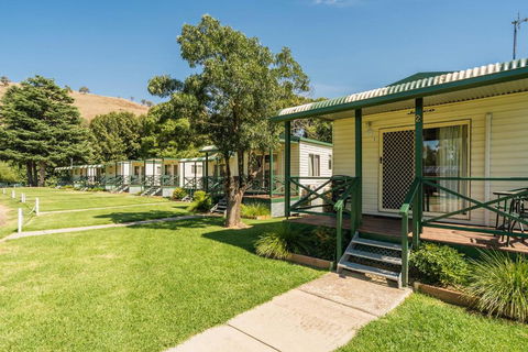 Gundagai Cabins & Tourist Park - Lismore Accommodation 3