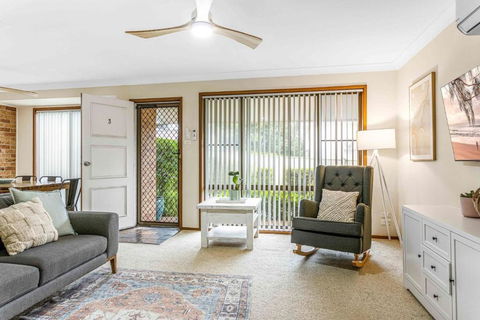 Hidden Gem In Woonona - Lismore Accommodation 1