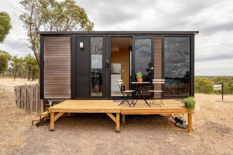 Hill View At Euroa By Tiny Away - Lismore Accommodation 1