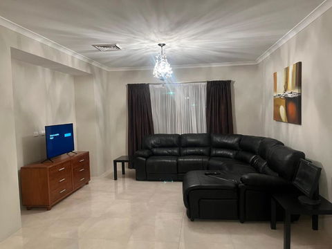 Holiday Home To Remember - Lismore Accommodation 3