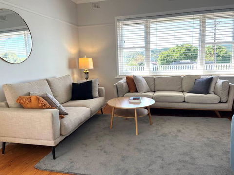 House With Forest Views - Lismore Accommodation 0