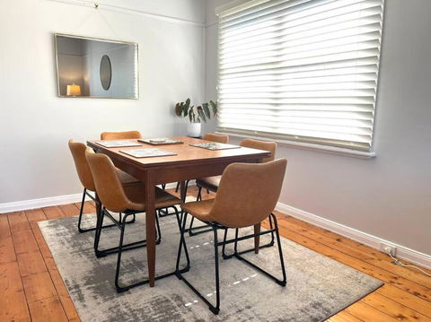 House With Forest Views - Lismore Accommodation 1