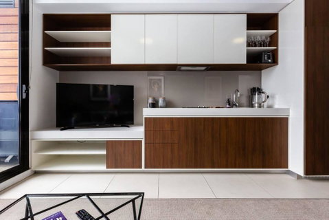 Industrial Chic Balcony Abode Near Chapel Street - Lismore Accommodation 3