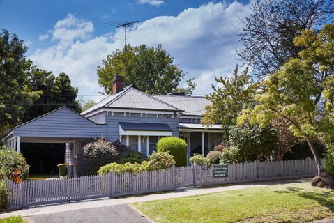Inglenook Cottage Healesville - Lismore Accommodation 0