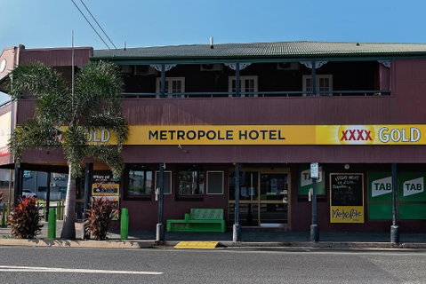 Hotel Metropole Proserpine - Lismore Accommodation 1