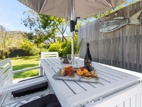 Into The Blue Rye By Ready Set Stay- BYO LINEN & TOWELS - Lismore Accommodation 2