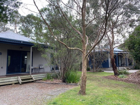 Island Break Cottages - Lismore Accommodation 0