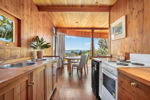 Island Cottage - Bruny Island - Lismore Accommodation 2
