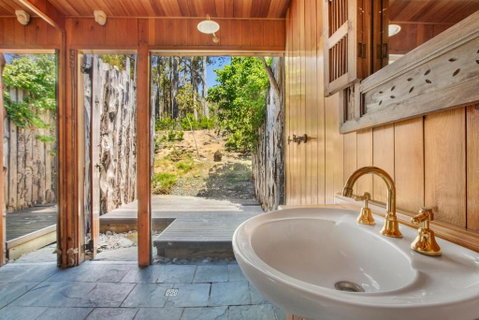 Island Cottage - Bruny Island - Lismore Accommodation 3