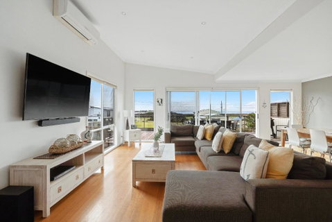 Island Daze Surf Beach Phillip Island - Lismore Accommodation 2