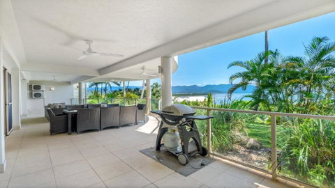 Island Point Villa 1 Port Douglas - Lismore Accommodation 0
