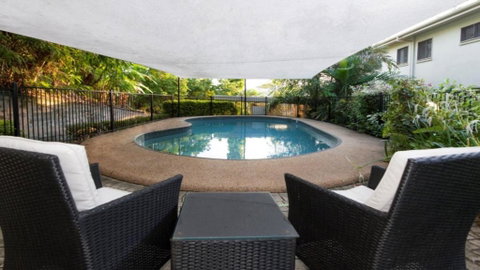 Island Point Villa 6 Port Douglas - Lismore Accommodation 3