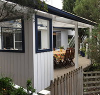 Adrift at Ventnor on Phillip Island Pets - Lismore Accommodation