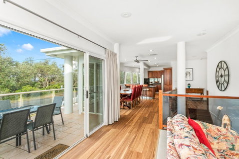Aegean On The Beach - Lismore Accommodation 1