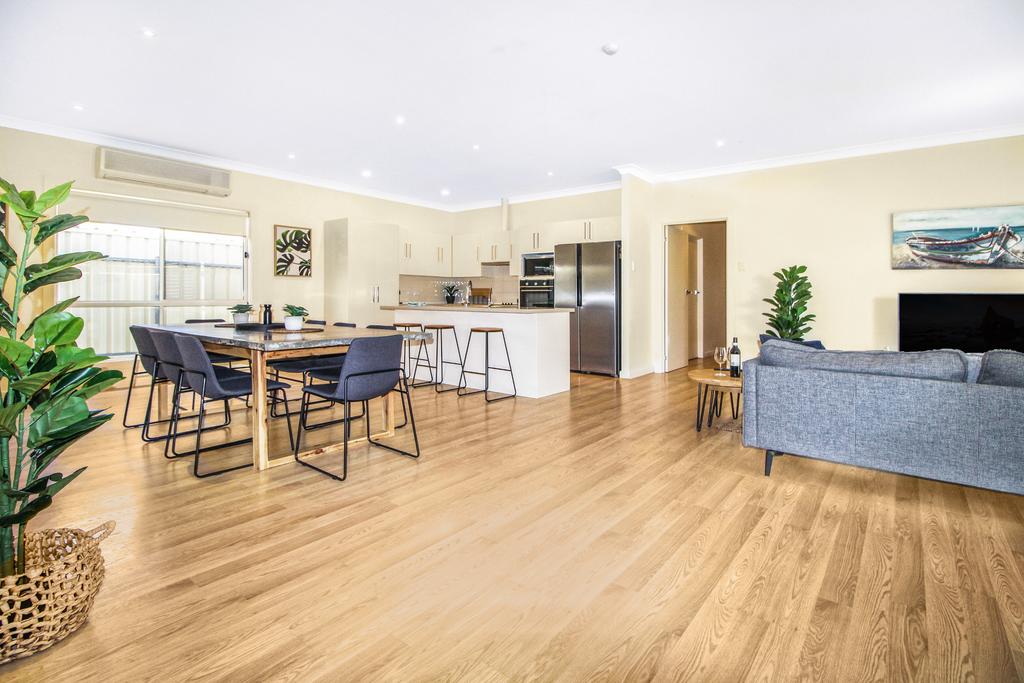 Aldinga SA Lismore Accommodation