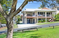 Book Bonny Hills Accommodation Vacations Lismore Accommodation Lismore Accommodation