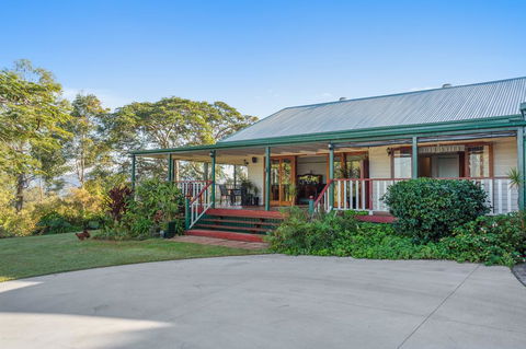 Amamoor Homestead Bed & Breakfast And Country Cottages - Lismore Accommodation 1