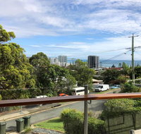 Amazing apartment ocean views and hot tub on balcony - Coolangatta - Lismore Accommodation