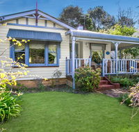 Ambrose Cottage Front Apartment - Lismore Accommodation