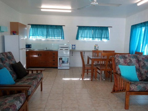 Anchor In Holiday Units South Mission Beach - Lismore Accommodation 2