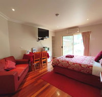 Angela's Beach Stays - Lismore Accommodation