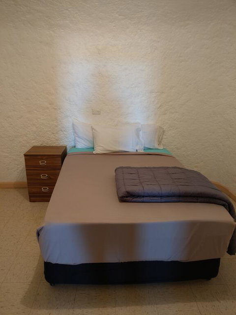 ANTE STREET DUGOUT - Lismore Accommodation 3