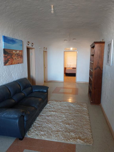 ANTE STREET DUGOUT - Lismore Accommodation 2