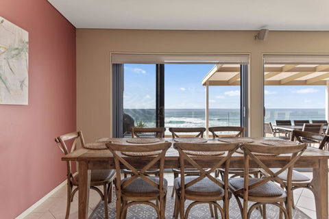 Aqua Shores Penthouse - Lismore Accommodation 3