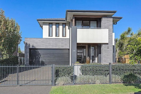 Luxury Brand New Home - Lismore Accommodation 0