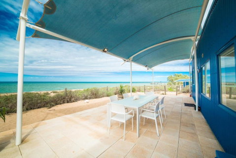 Mackerel Islands - Lismore Accommodation 0