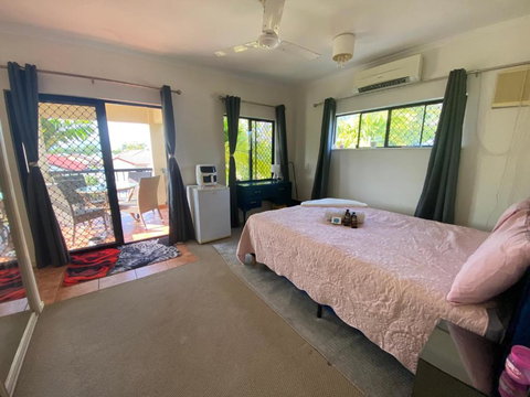 Master Ensuite And Private Balcony - Lismore Accommodation 1