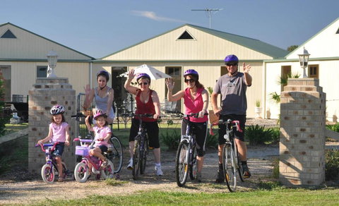 Milawa Muscat Retreat B&B - Lismore Accommodation 0