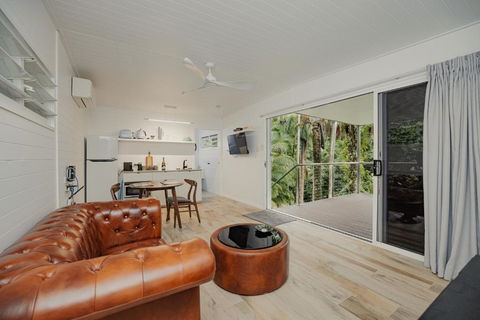 Mist At Cape Tribulation - Lismore Accommodation 0