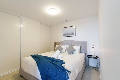 Modern 1 Bed Opposite Racecourse - Lismore Accommodation 1