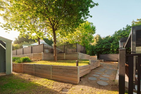 Mongolian Crafted Yurt With Private Spa And Spectacular Views - Lismore Accommodation 3