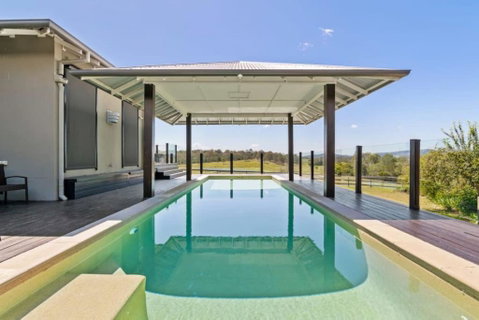 Mountain Majesty With Poolside Relaxing Getaway - Lismore Accommodation 1