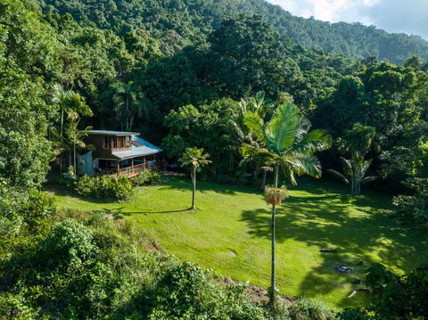 Noah Creek Eco Huts - Lismore Accommodation 2