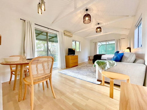 Norman Lindsay Cottage - Lismore Accommodation 3