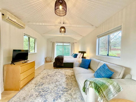 Norman Lindsay Cottage - Lismore Accommodation 1