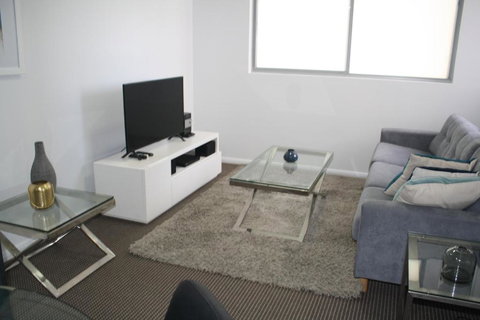 North Sydney Wyndel Apartments-MIL1005 - Lismore Accommodation 1