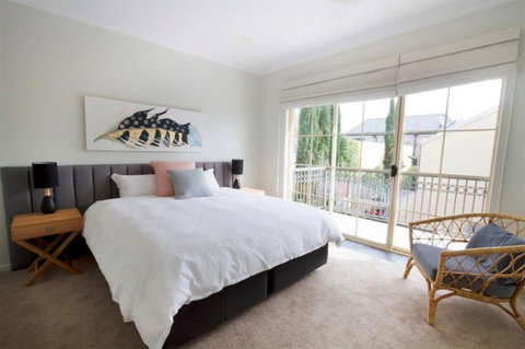 Norwood Saltbush Retreat With Wifi - Lismore Accommodation 2