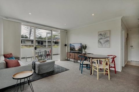 Peaceful 1-Bed Apartment Close To Lonsdale St - Lismore Accommodation 0