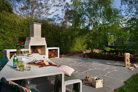 Peahen House - Lismore Accommodation 1