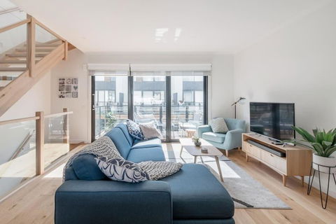 Perfect Port Melbourne Townhouse - Lismore Accommodation 0