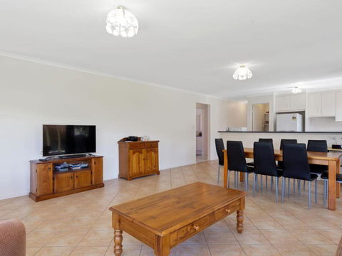 Pets At The Beach 8 Marto Court - Lismore Accommodation 0