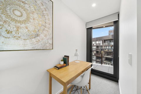 Phillip 2-Bed: Chic Interiors Amazing Amenities - Lismore Accommodation 3